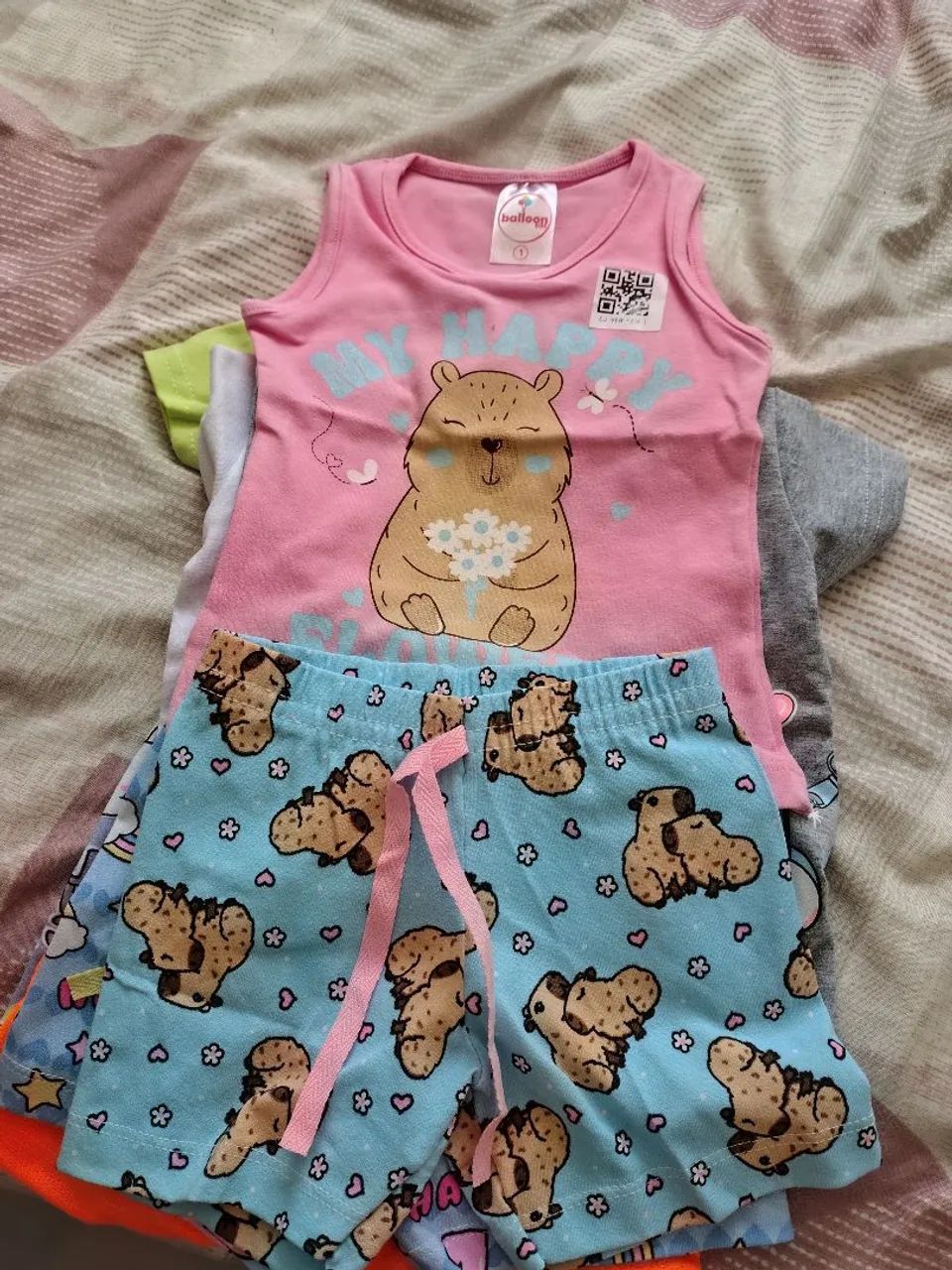 Roupa de criança 