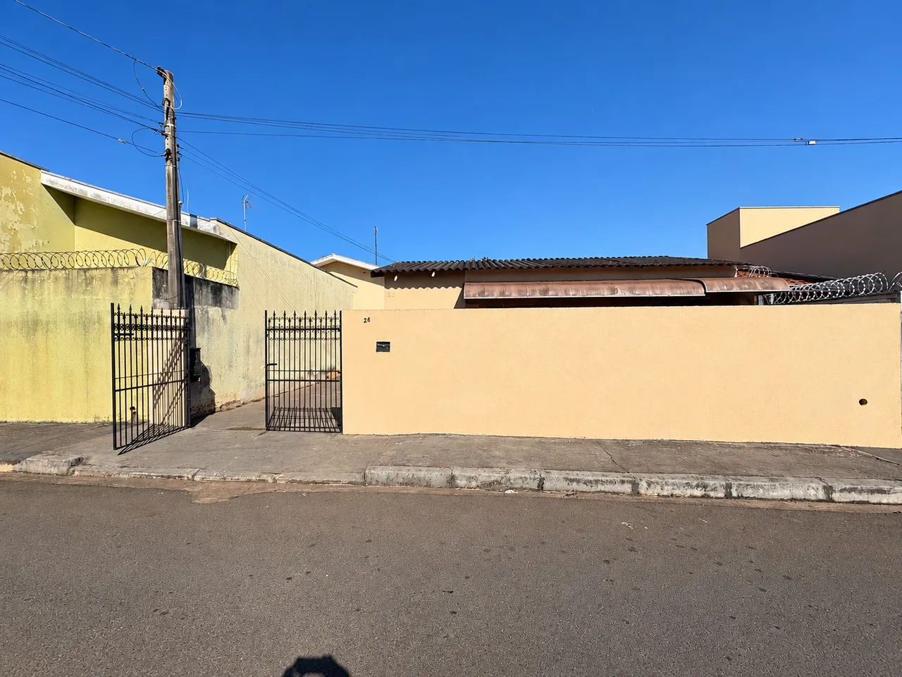 CASA VENDE-SE 