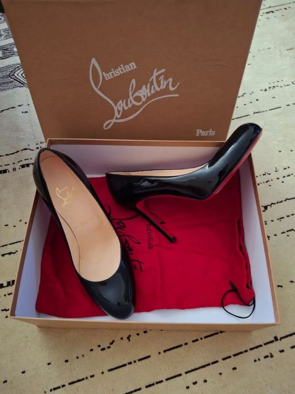 Vendo sapato Christian Louboutin - Foto 3