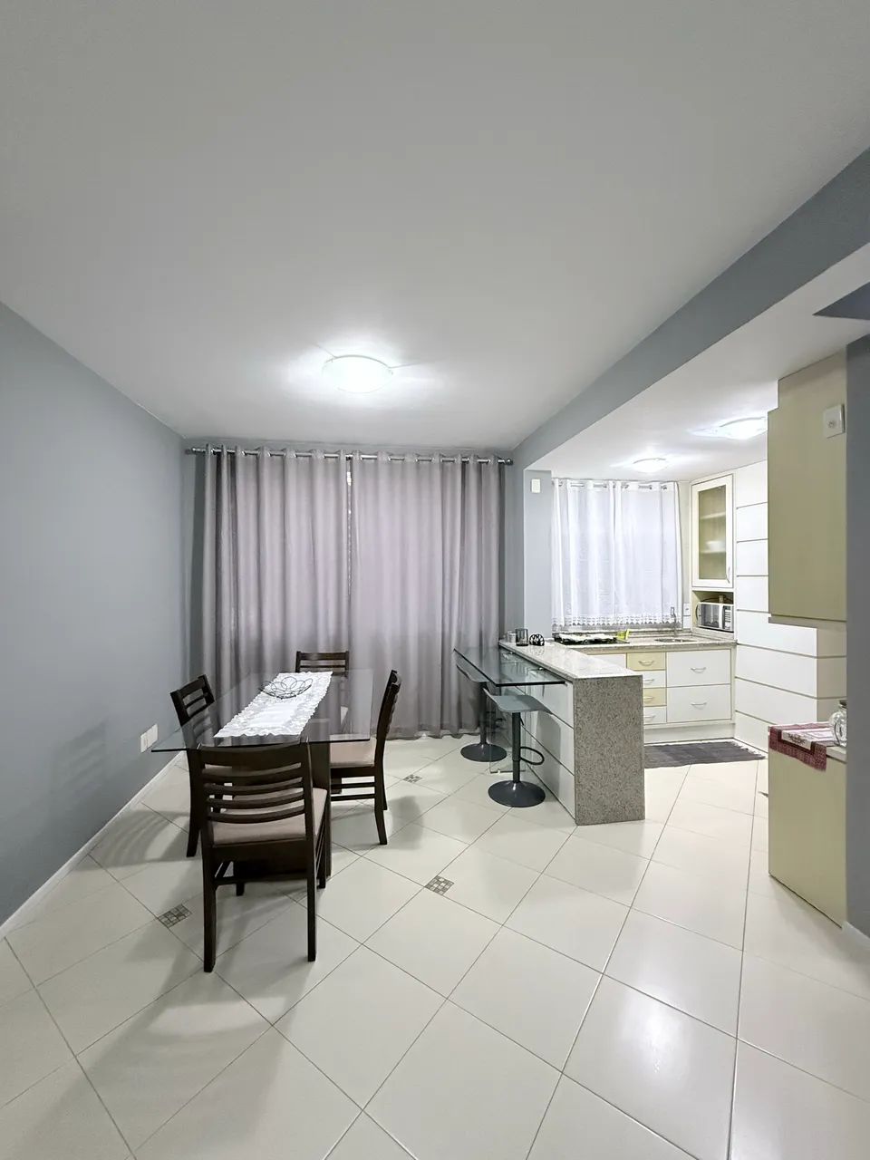 ##Oportunidade no Centro de Florianópolis! 2 Quartos, Totalmente Mobiliado## - Foto 3