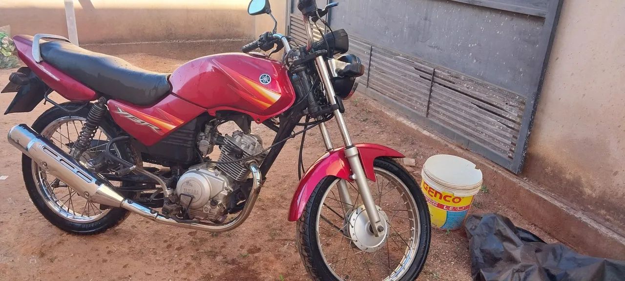 Ybr 125 2005  - Foto 2