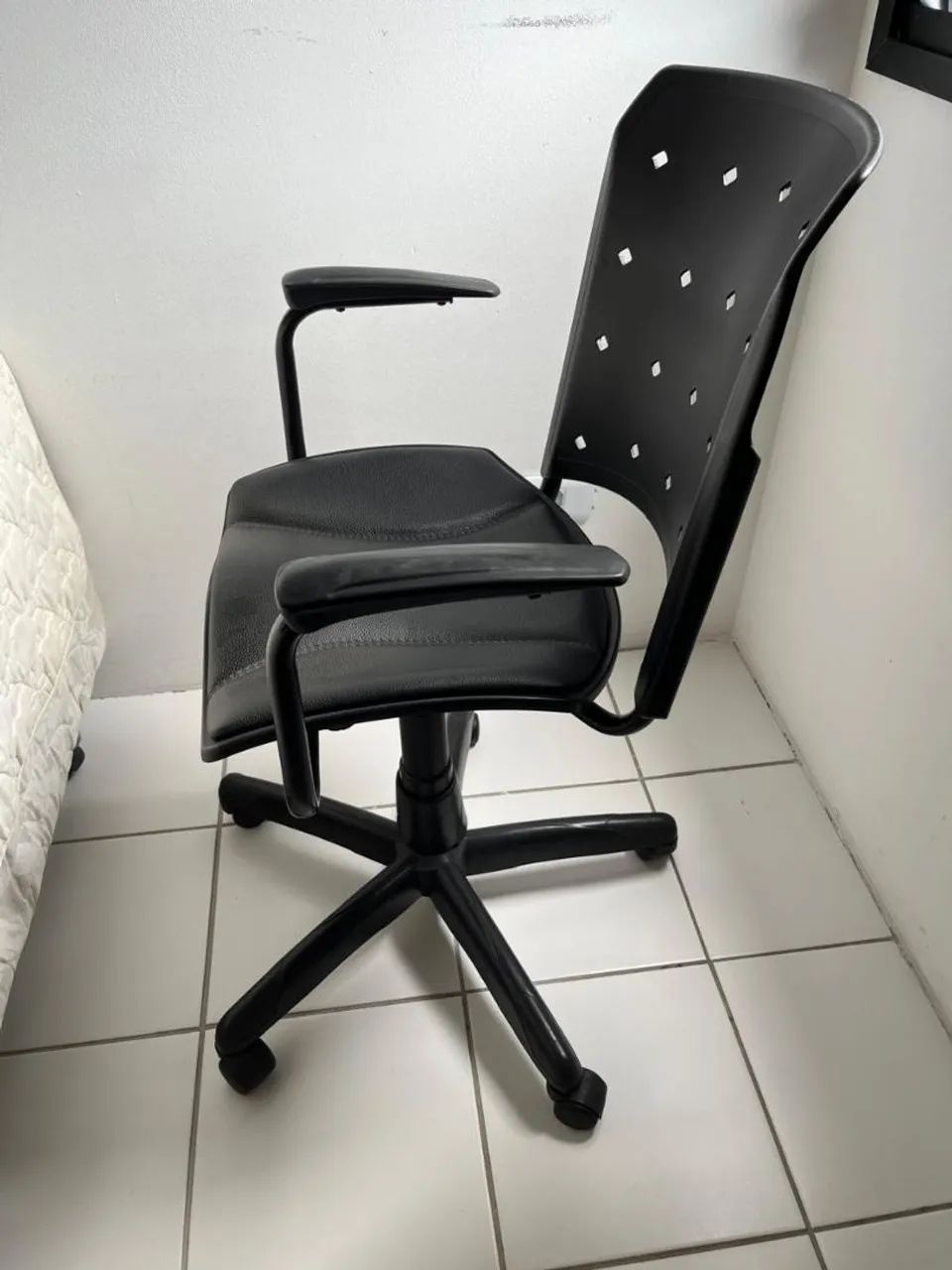 Cadeira giratória  - Foto 2