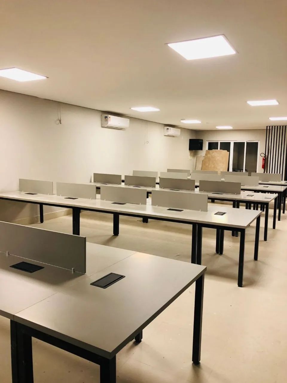 Plataforma de trabalho industrial 