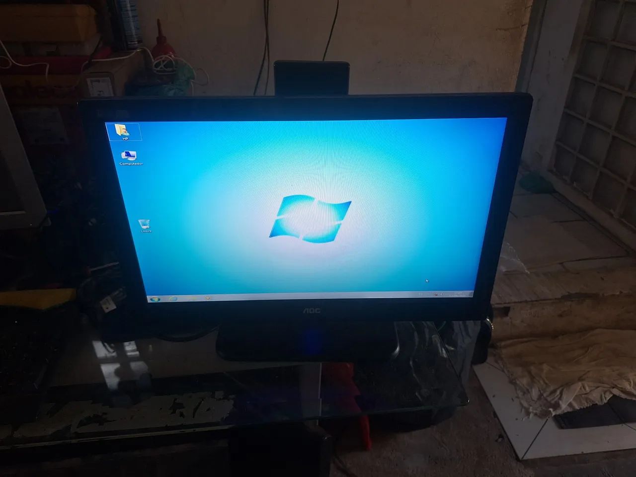 Monitor Aoc 19,5 Polegadas E2023Pwd Led Wide  - Foto 2