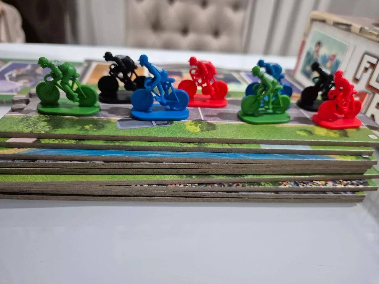 Jogo de Tabuleiro Flamme Rouge - Corrida de Bicicletas ? - Foto 5