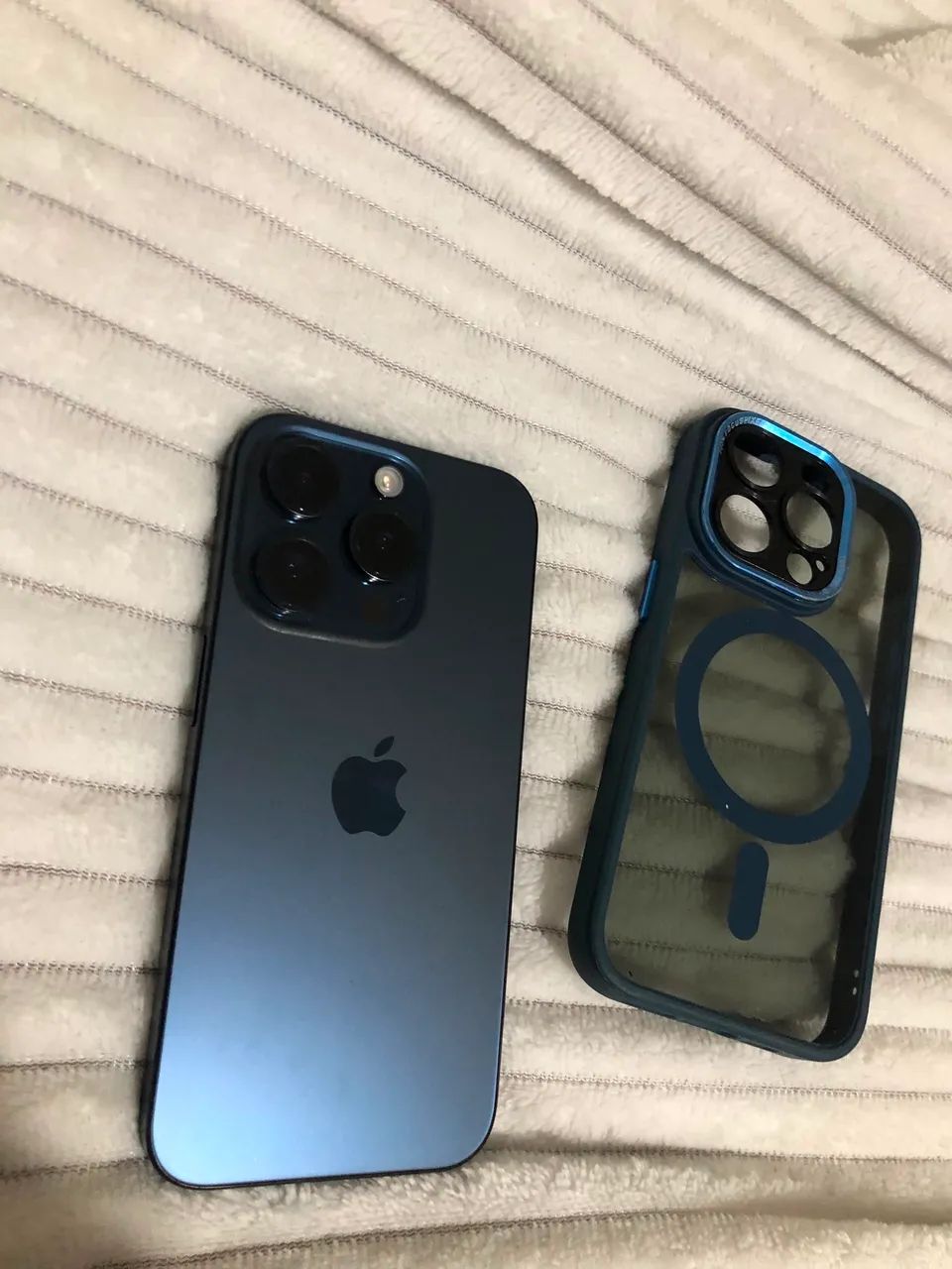 iPhone 15 PRO 256GB SEM DETALHES - Foto 2