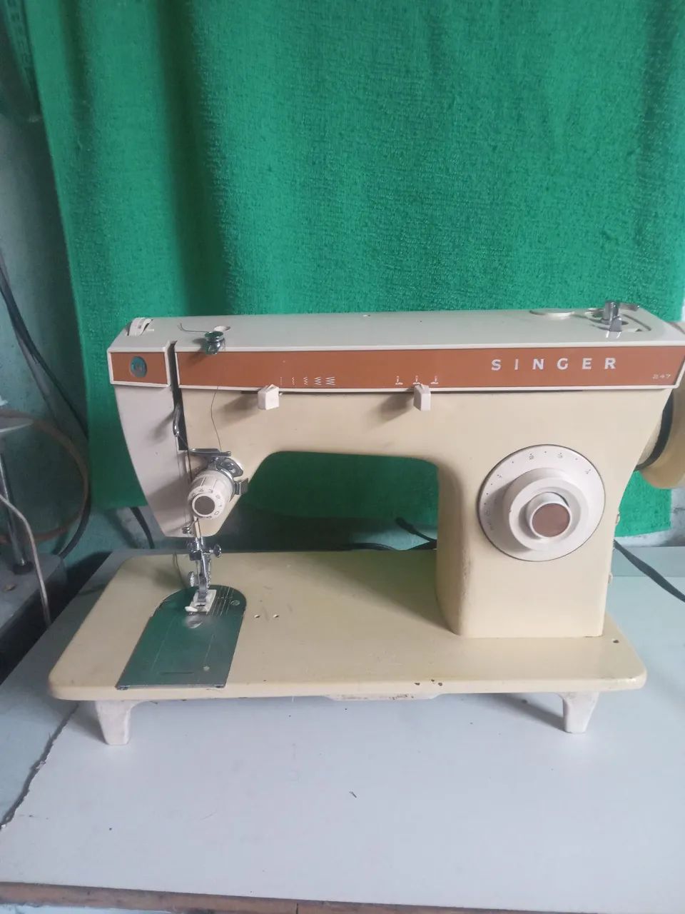 Maquina de costura 