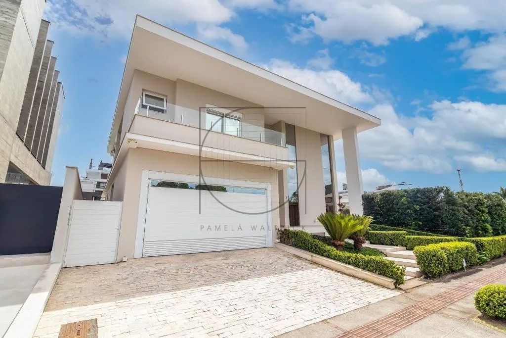 Casa com 5 suítes e com 5 dormitórios e 6 banheiros - Foto 2