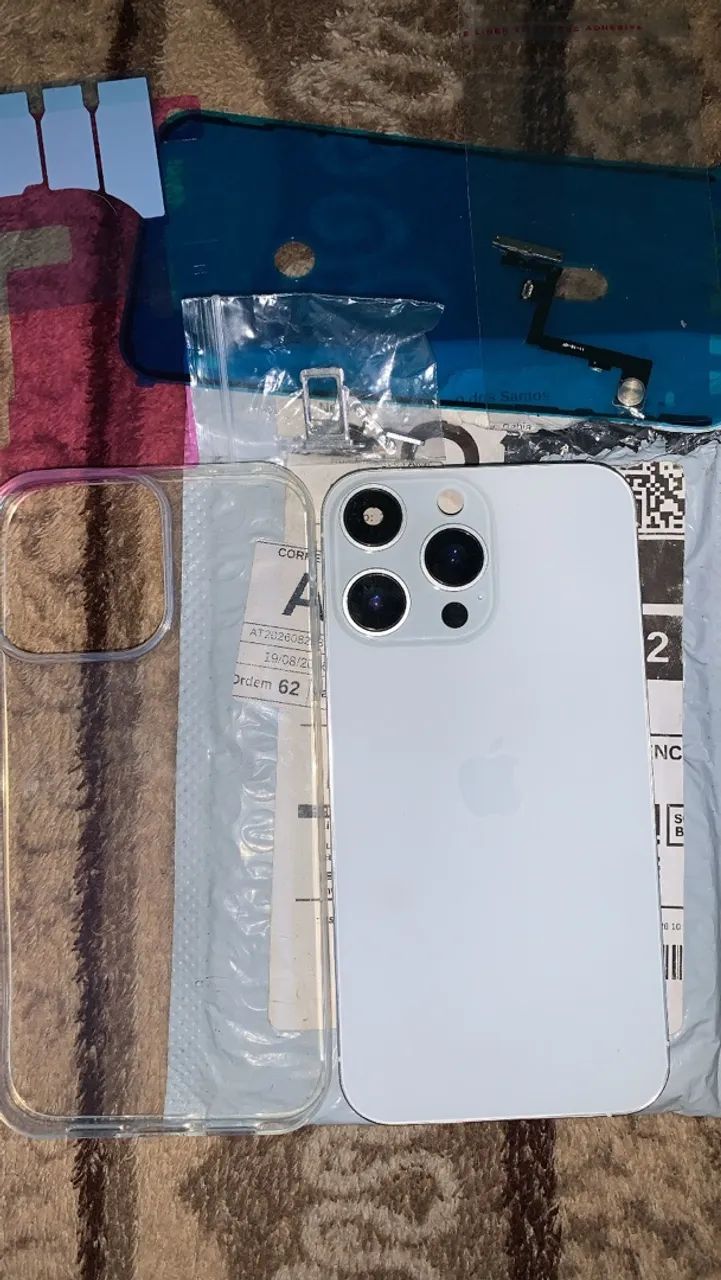 Carcaça de iPhone 11 pra transformar no 15pro