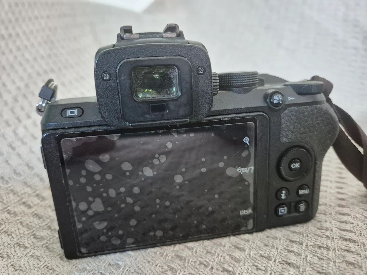 Nikon Mirrorless Z50 - usada  - Foto 3
