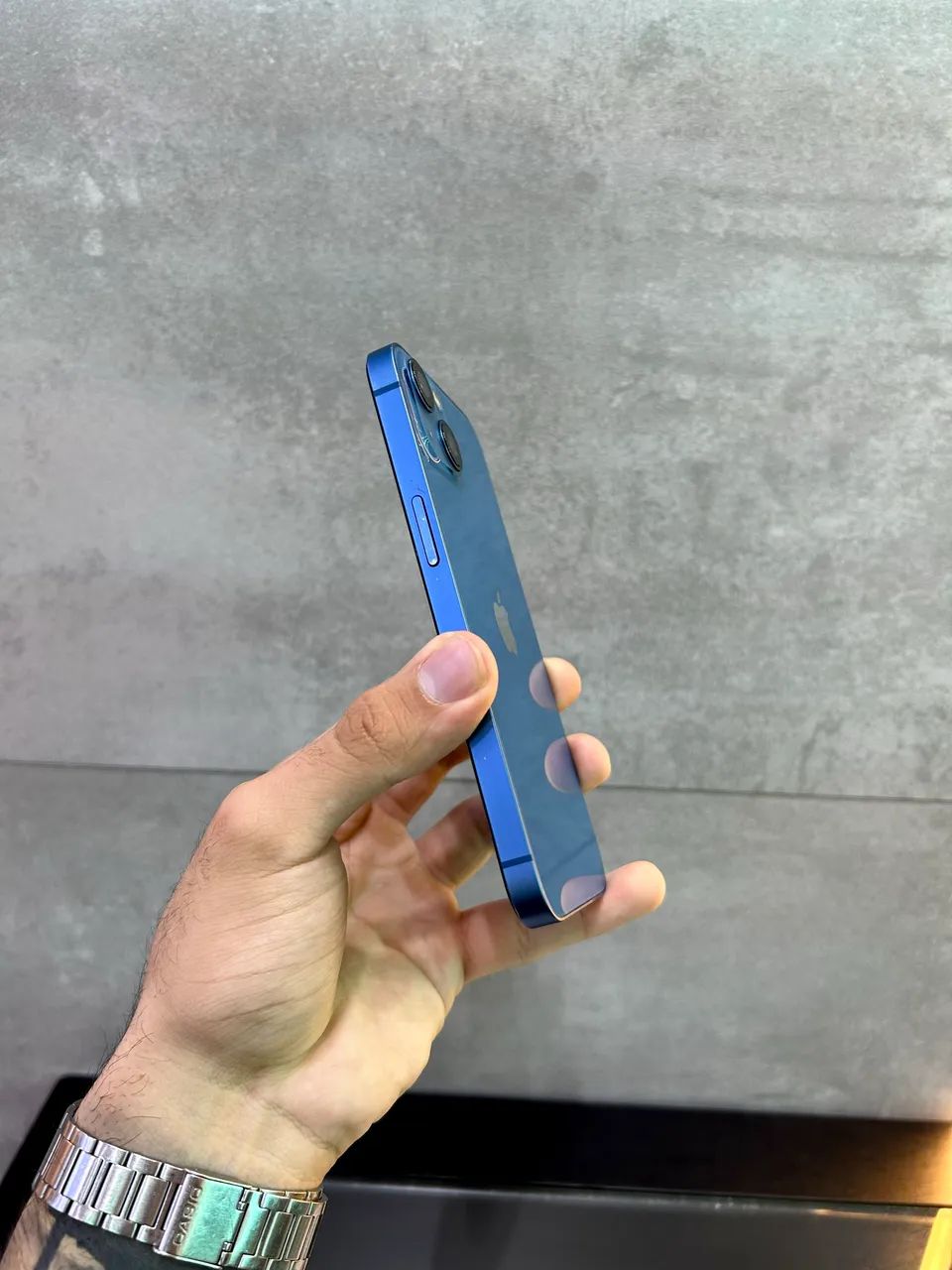 IPHONE 13 128GB SEMINOVO IMPECÁVEL ! - Celulares e Smartphones