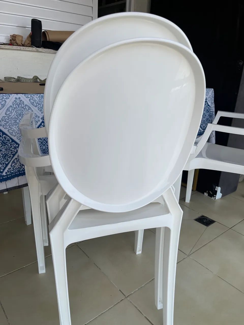 Cadeira gost branca - Foto 4