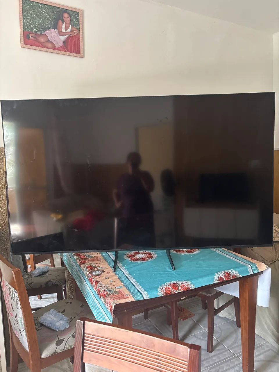 Vendo uma tv Samsung de 70 polegadas com 8 meses de comprada mais a tela está quebrada 