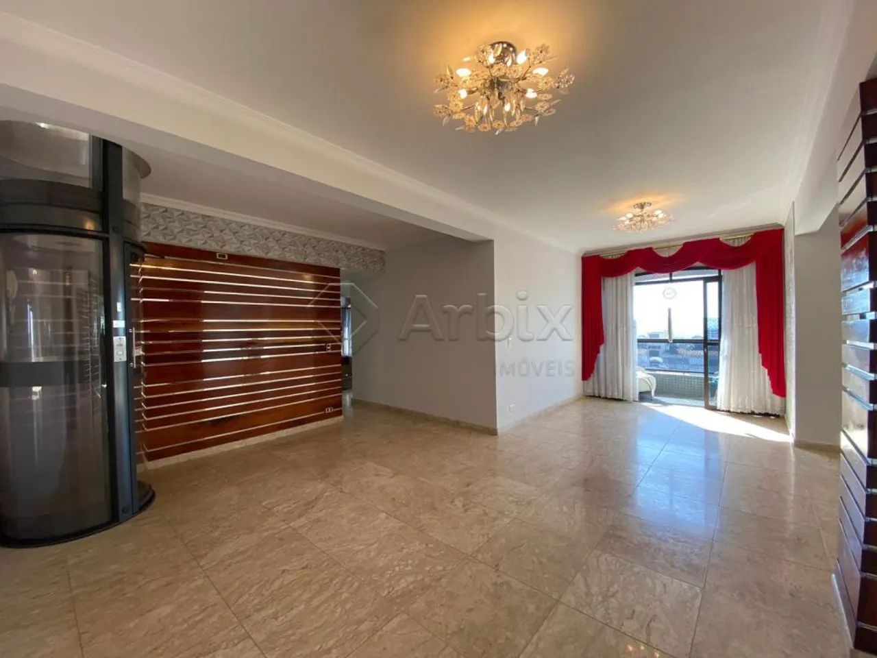 Cobertura duplex para alugar e à venda no Edifício Condomínio Milano em Americana/SP.
