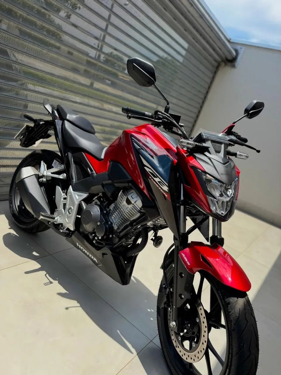 CB300F TWISTER  2025