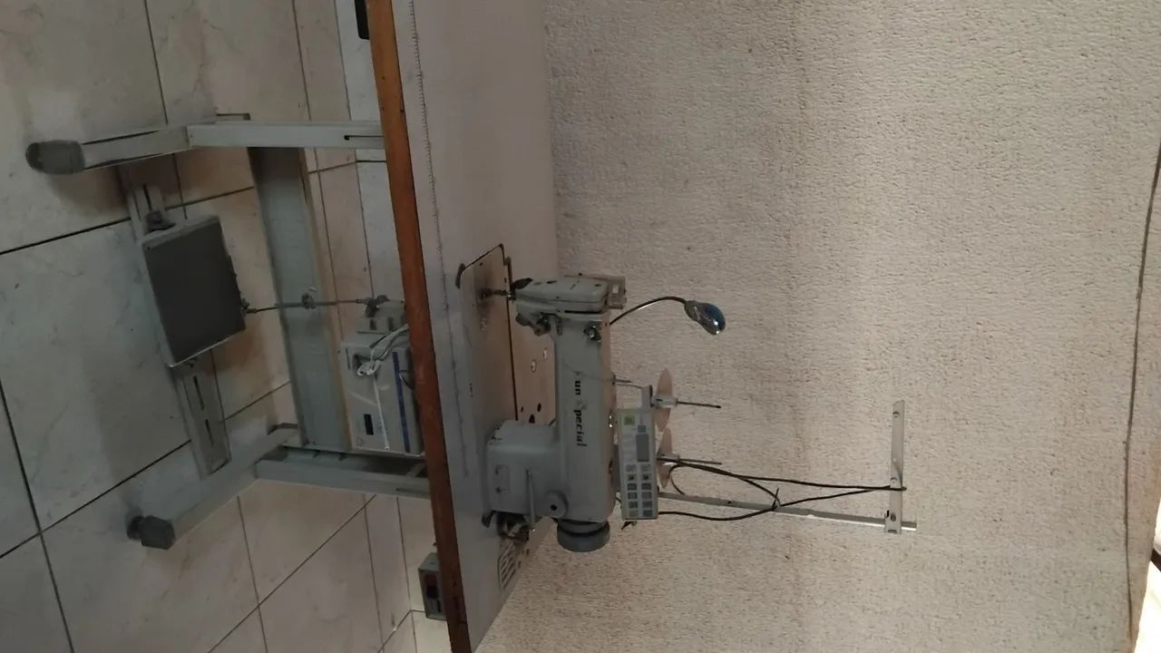 Máquina reta defeito na central 