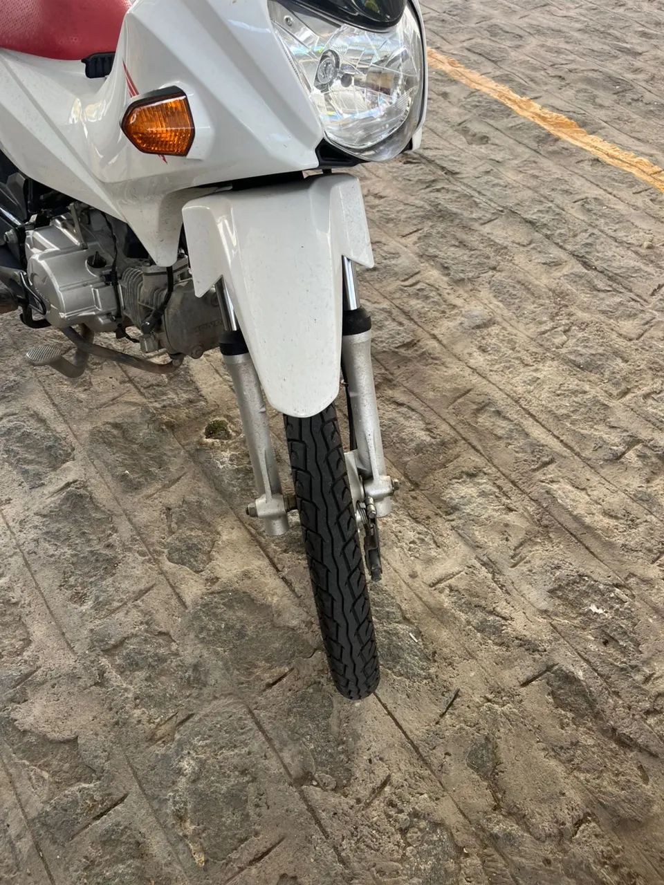Moto em excelente estado 