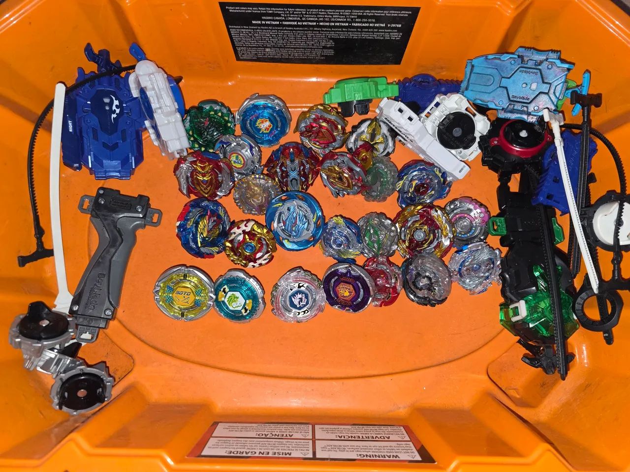 Conjunto beyblade burst 