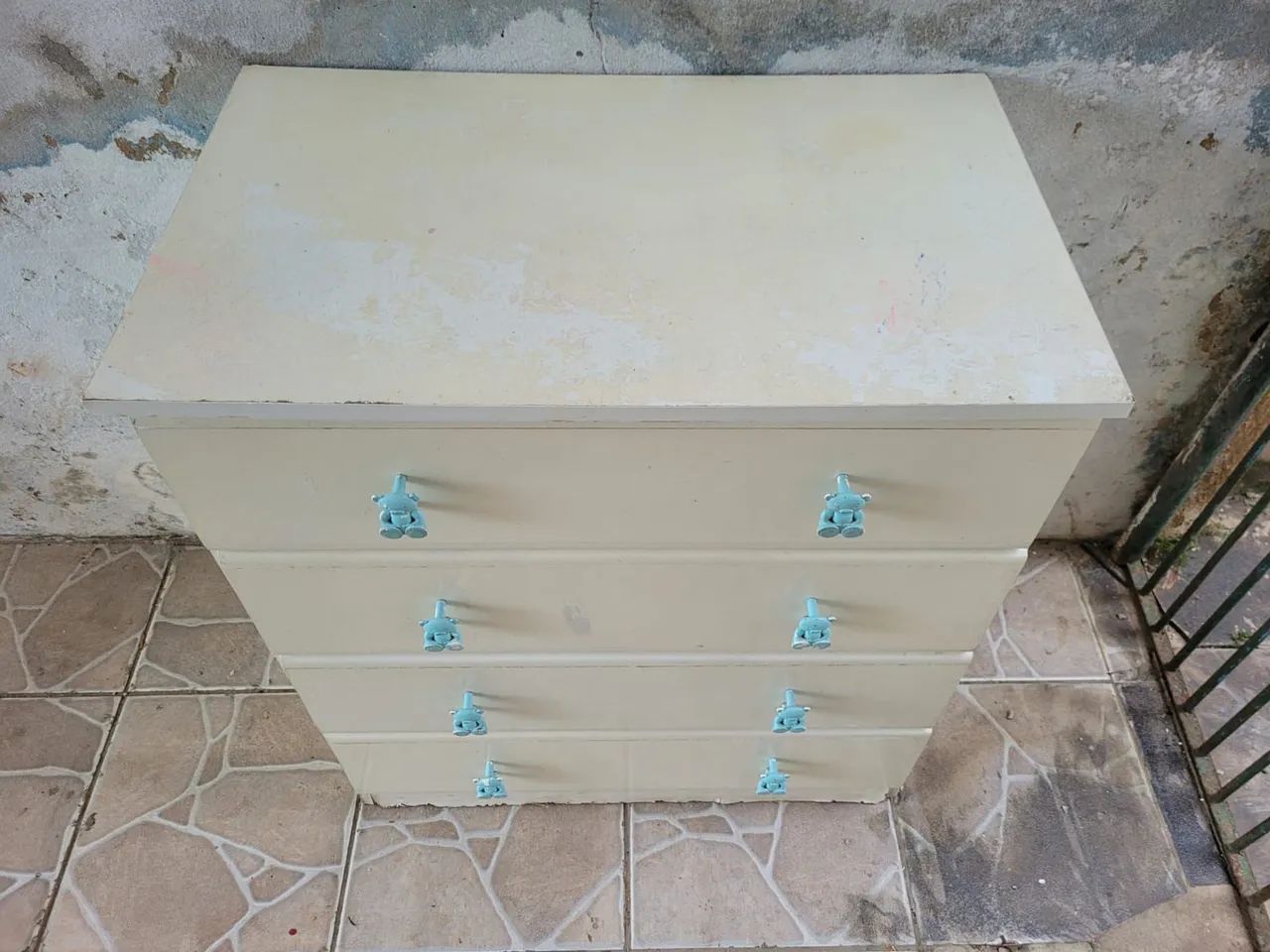 Cômoda 469171933618513924