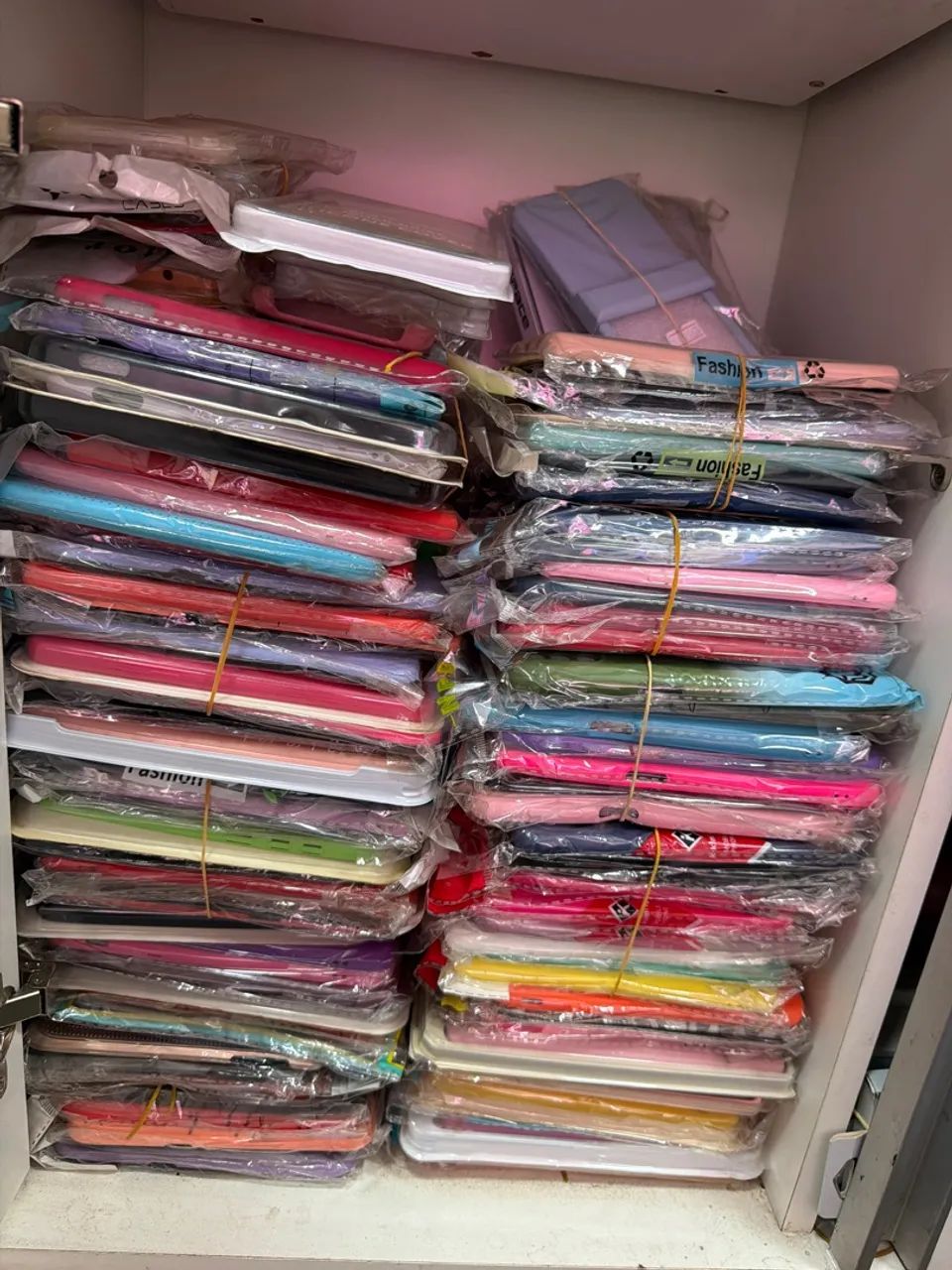 CAPAS DIVERSAS PARW CELULAR 