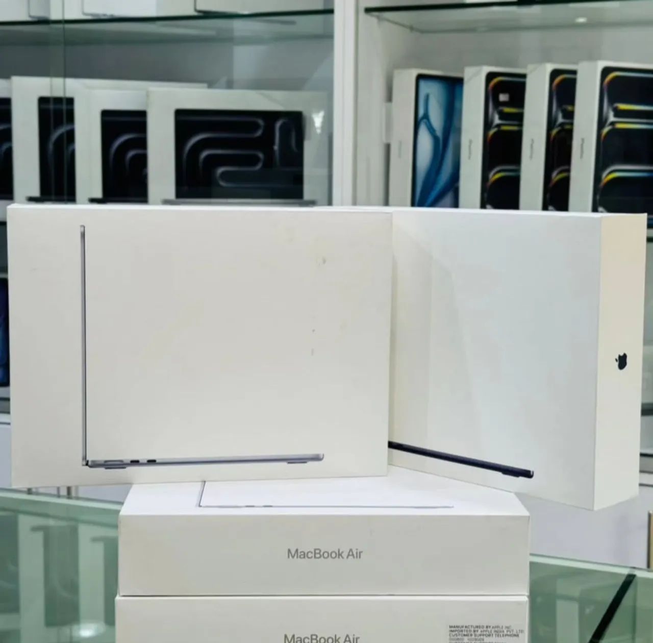 MacBook Air M4 16GB/ 256SSD