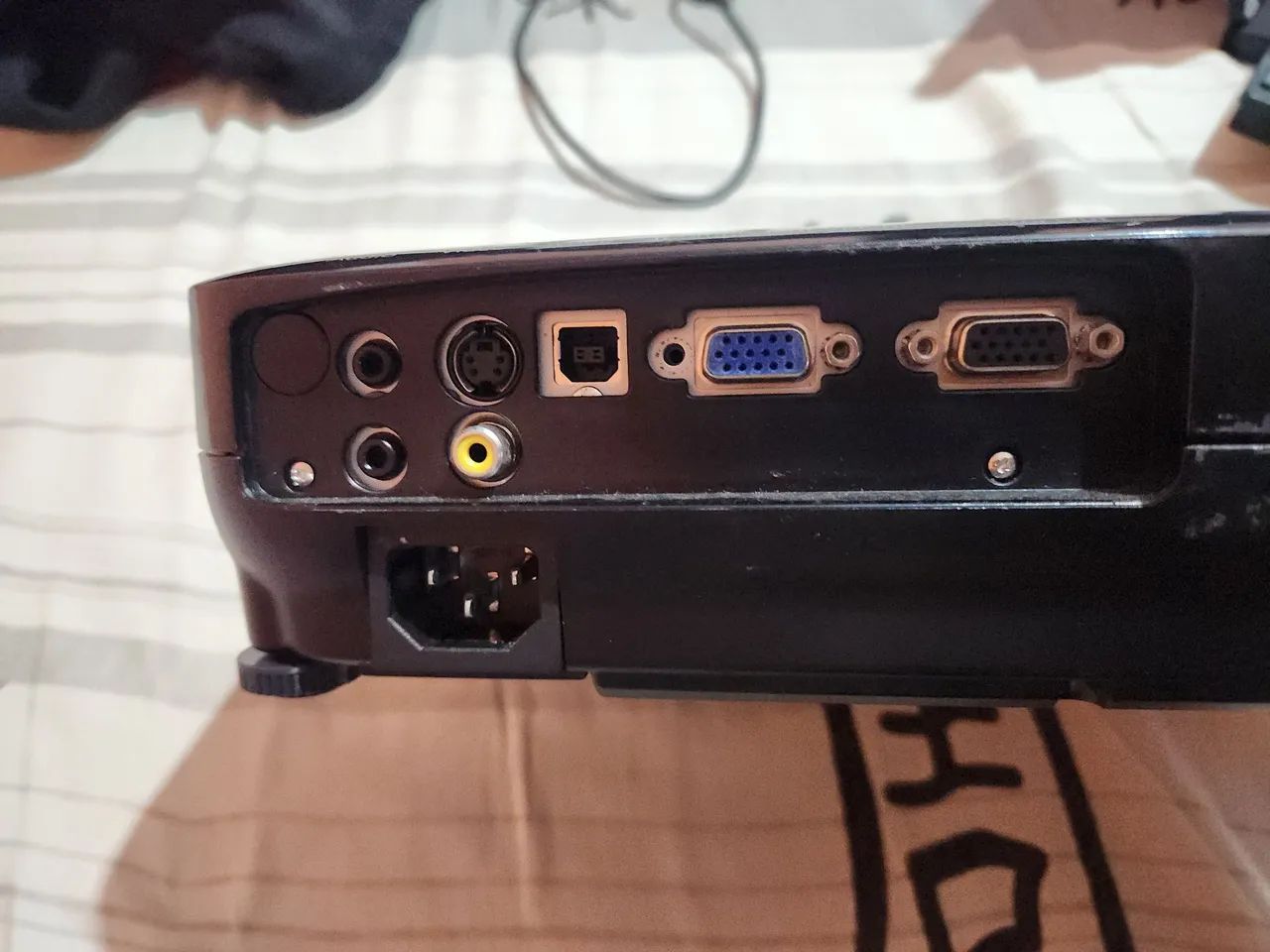 Projetor epson powerlite s8 DEFEITO  - Foto 5