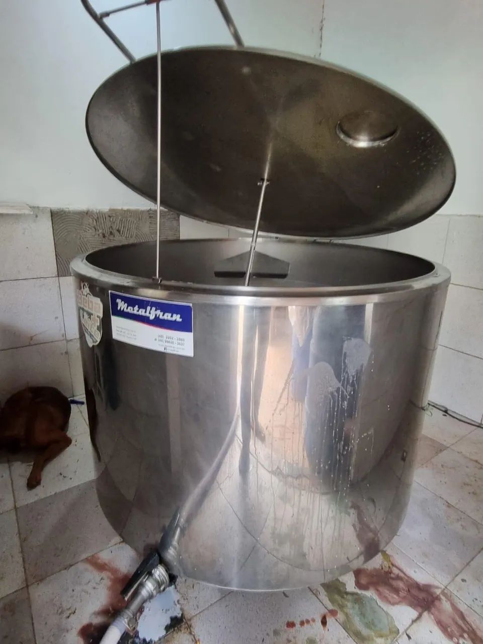 Vendo ordenhadeira e resfriador  - Foto 2