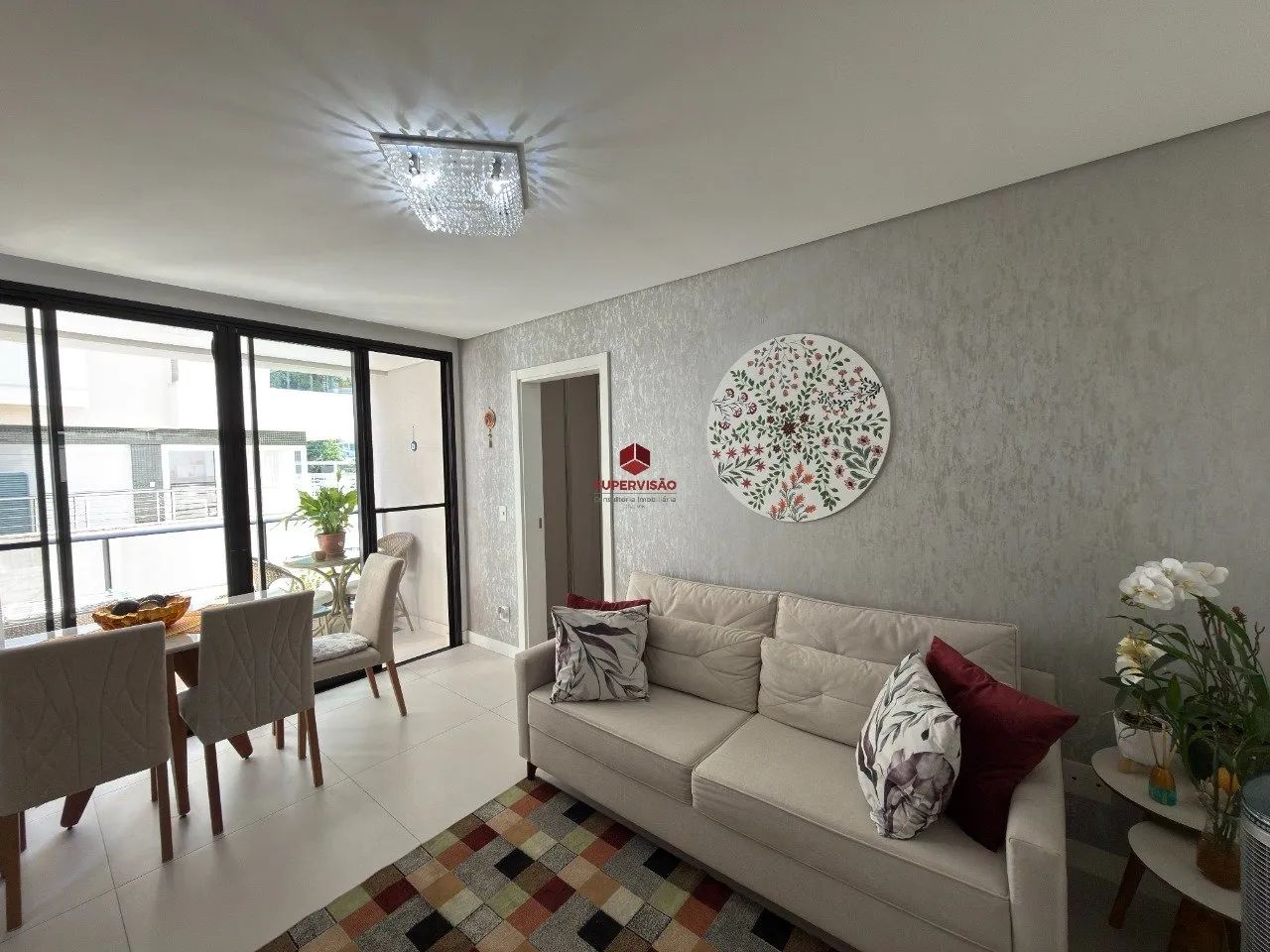 Apartamento com 2 quartos, sendo 1 suíte, Jurerê Internacional - Florianópolis/SC. - Foto 2