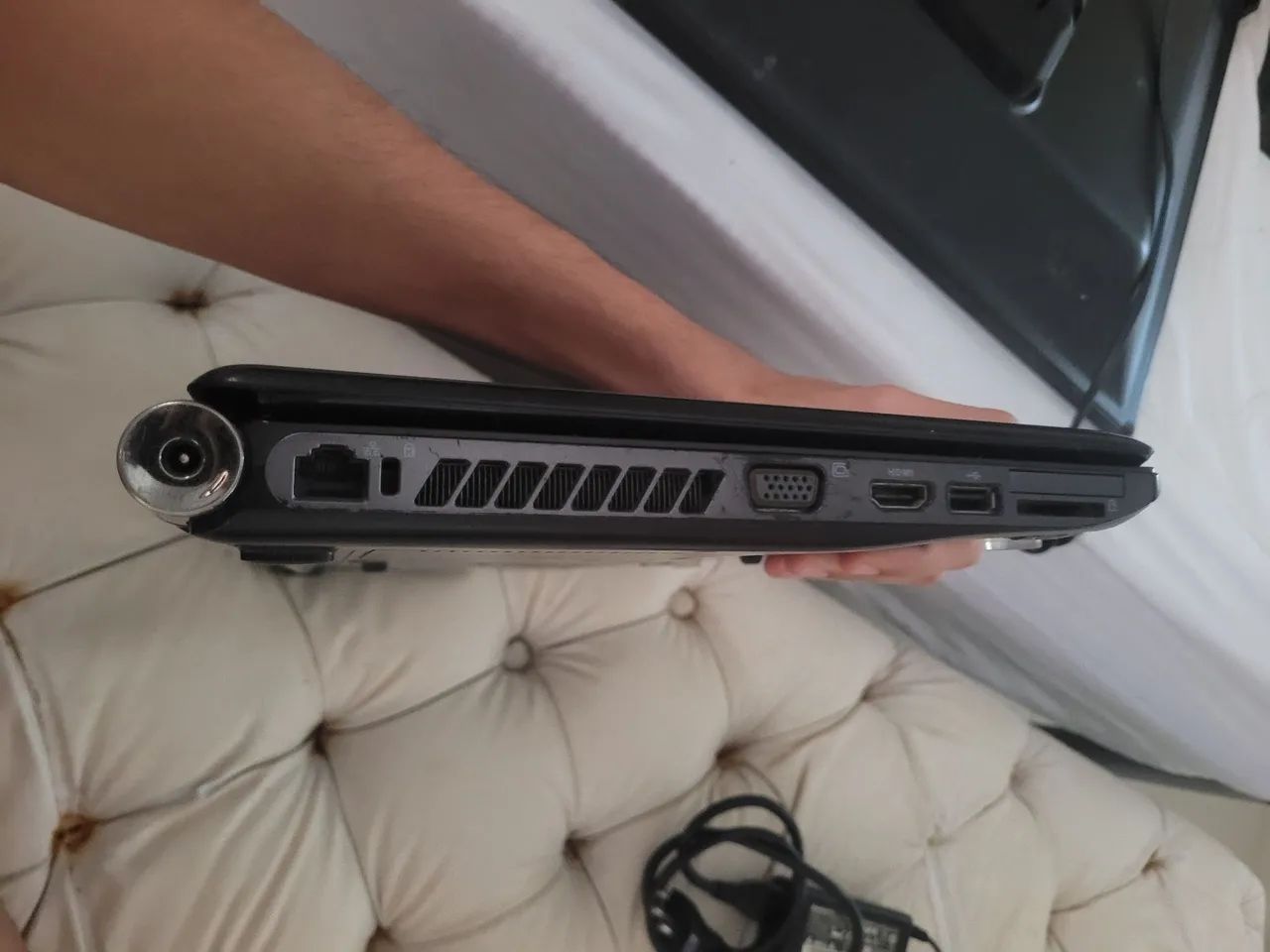 Vendo Notebook (Ideal para Peças ou Reparo) - Foto 3