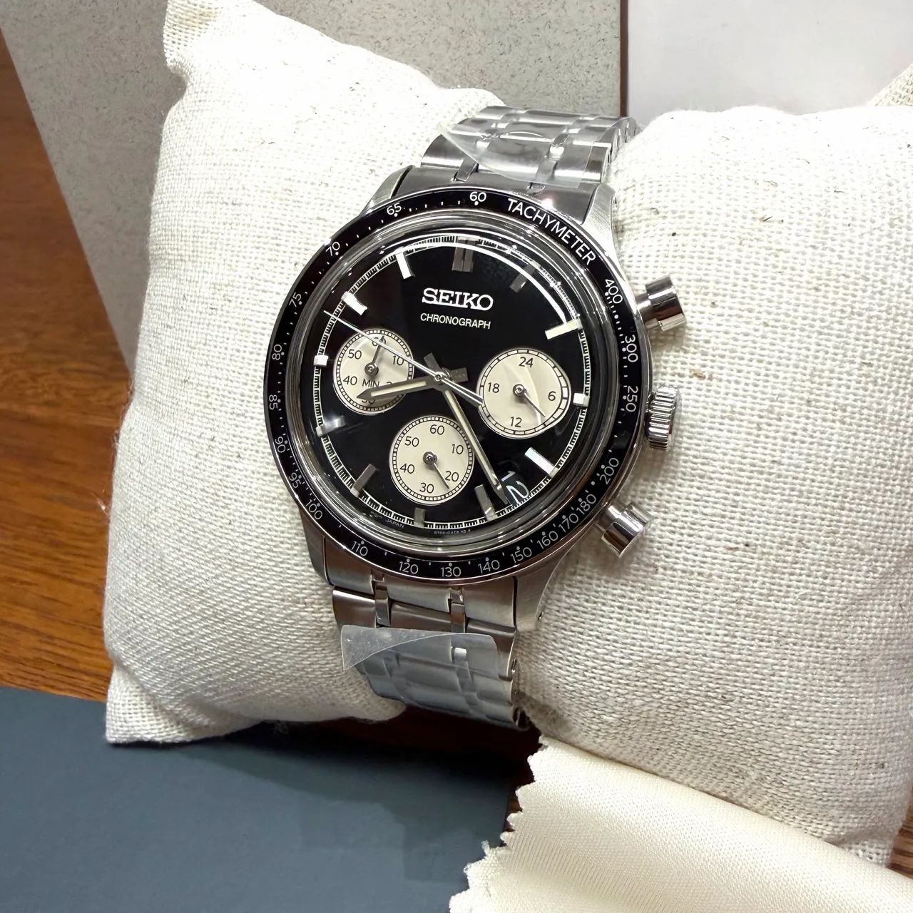 Relógio Seiko Selection Chronograph Panda Reverso NOVO