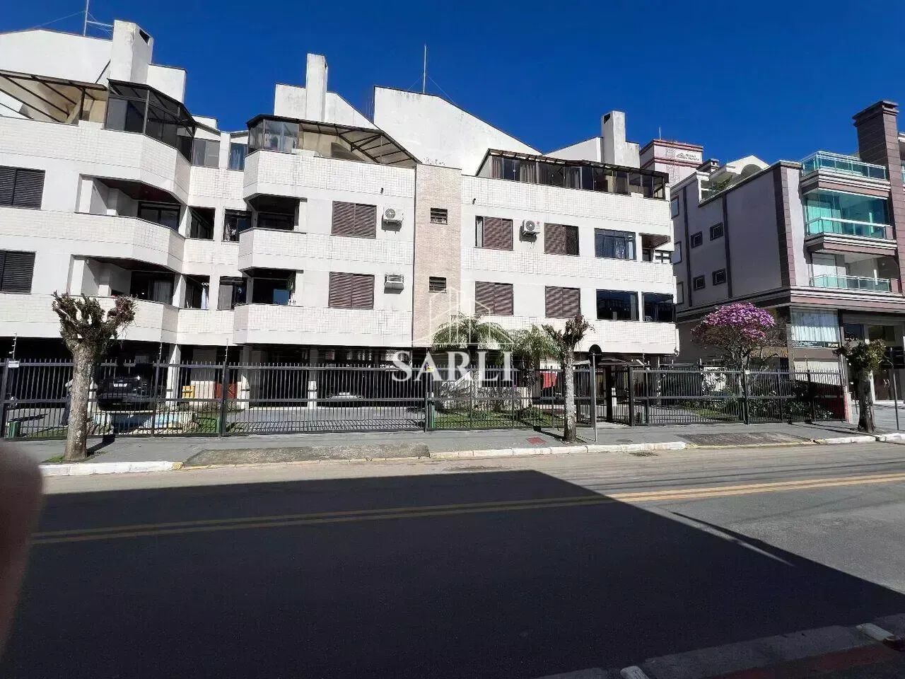 Apartamento 50 metros do mar com 2 dormitórios com suíte à venda - Canasvieras Florianópol - Foto 3