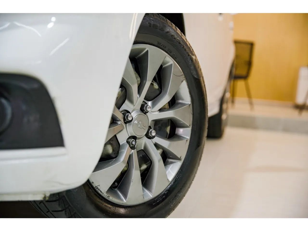 Chevrolet JOY Plus Black Ed.1.0 8V 4p Flex Mec., foto 14 de 20