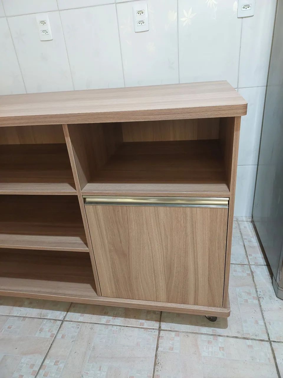 Rack multifuncional R$1.100,00