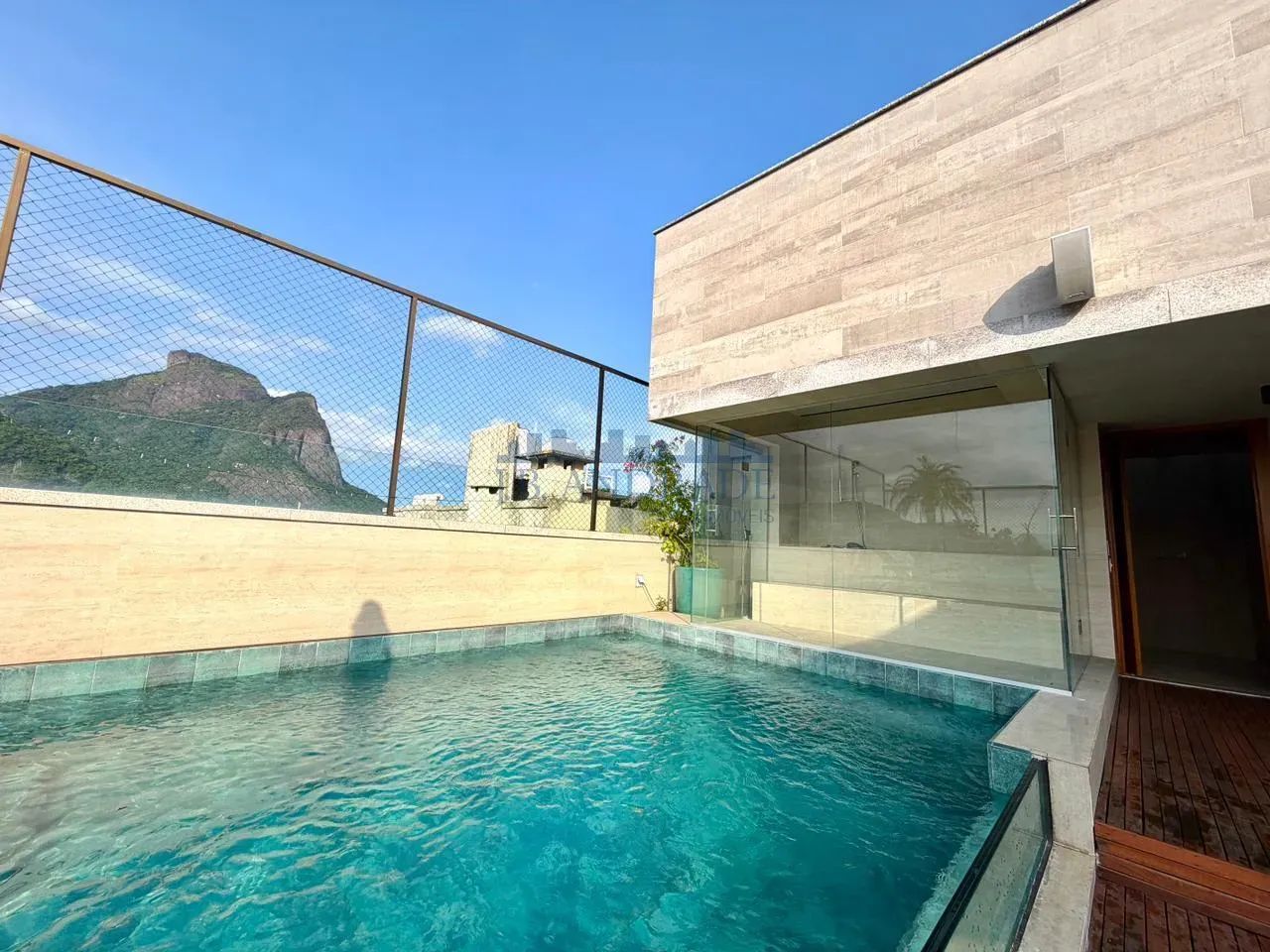 Jardim Oceânico  Cobertura Duplex de Alto Luxo | 4 Suítes | Quadra da Praia | Vista Pedra  - Foto 4