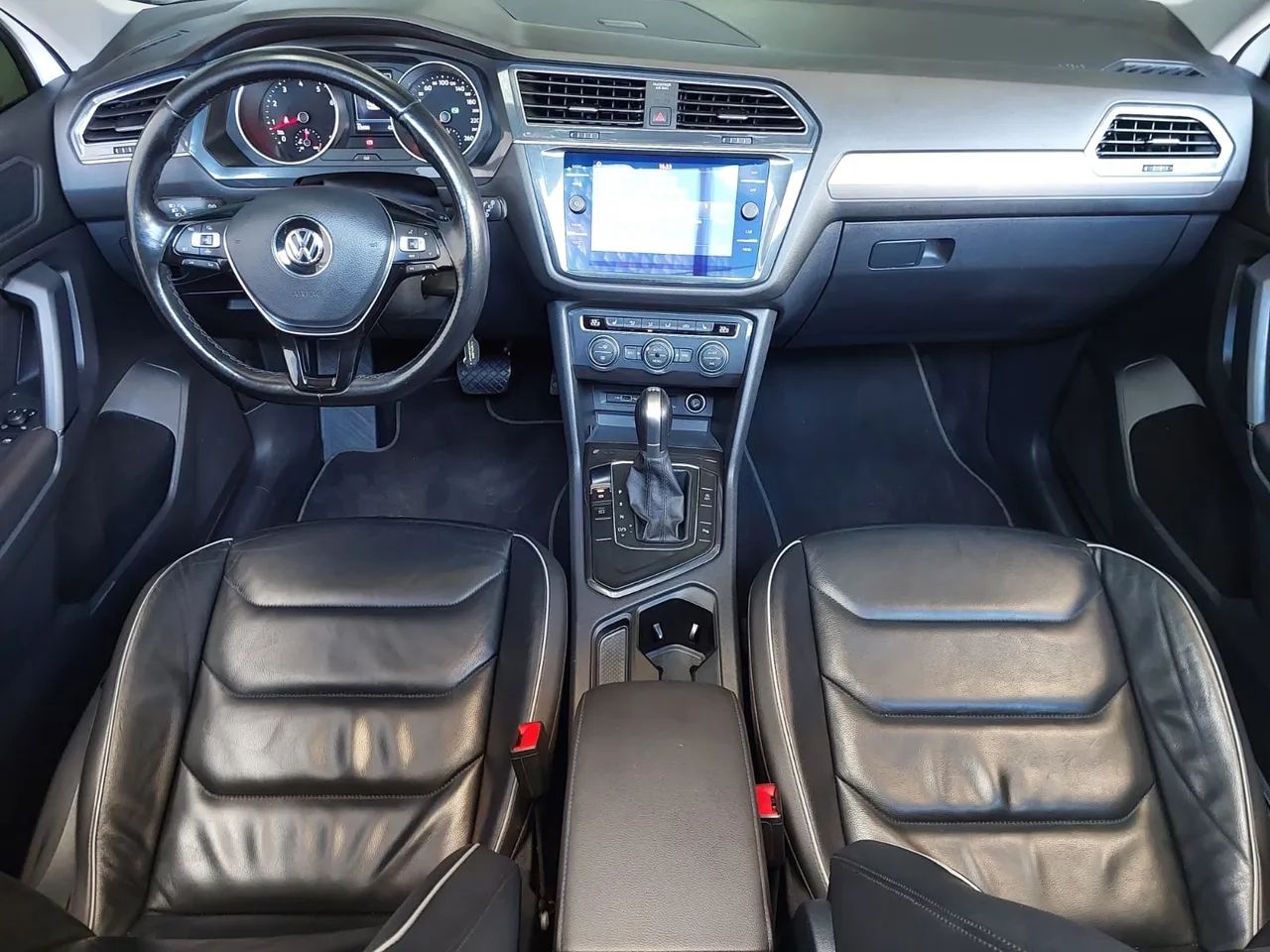 Volkswagen Tiguan Allspac Comf 250 TSI 1.4 Flex, foto 9 de 20