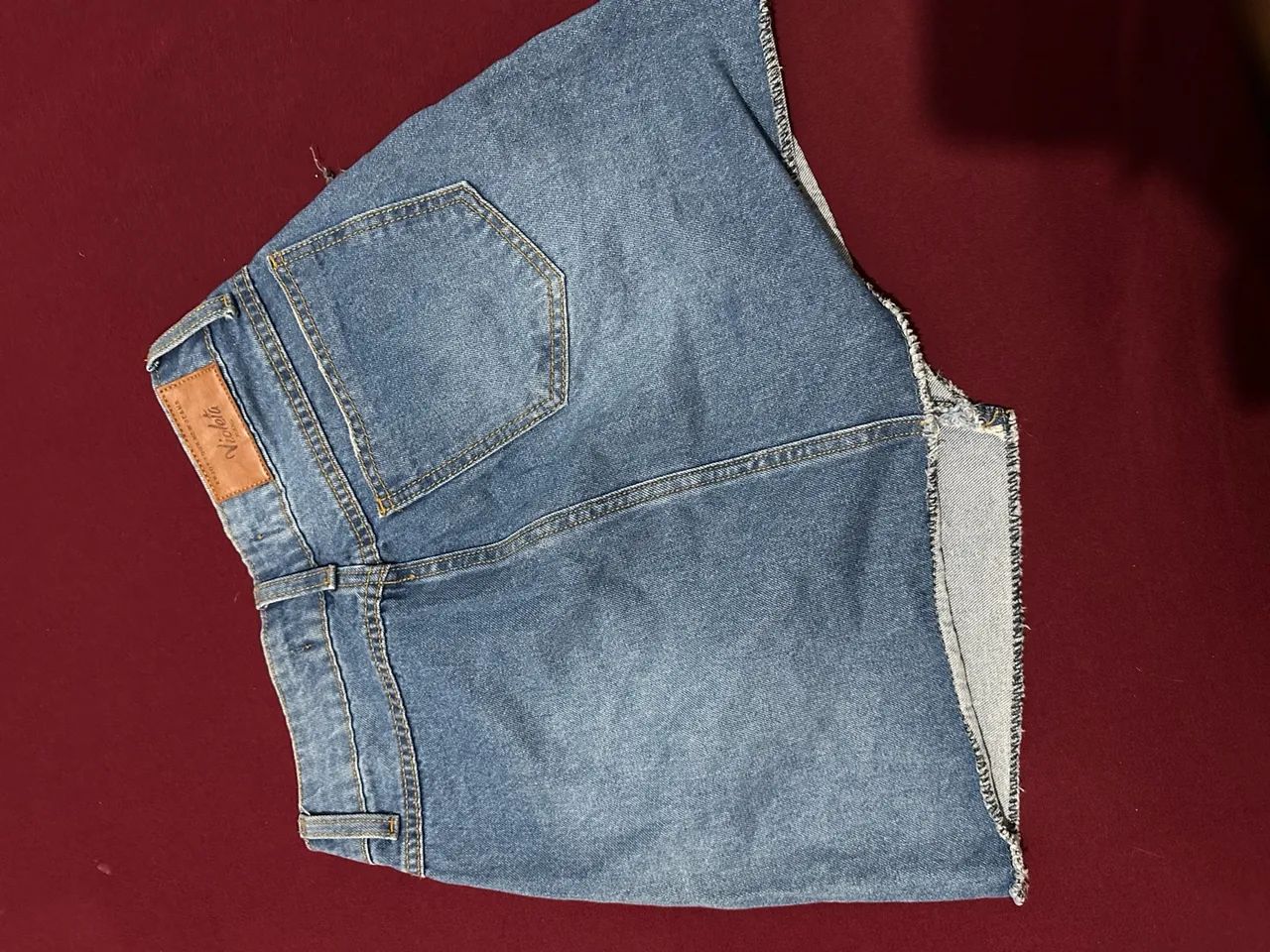 Vendo saia jeans curta - Foto 2