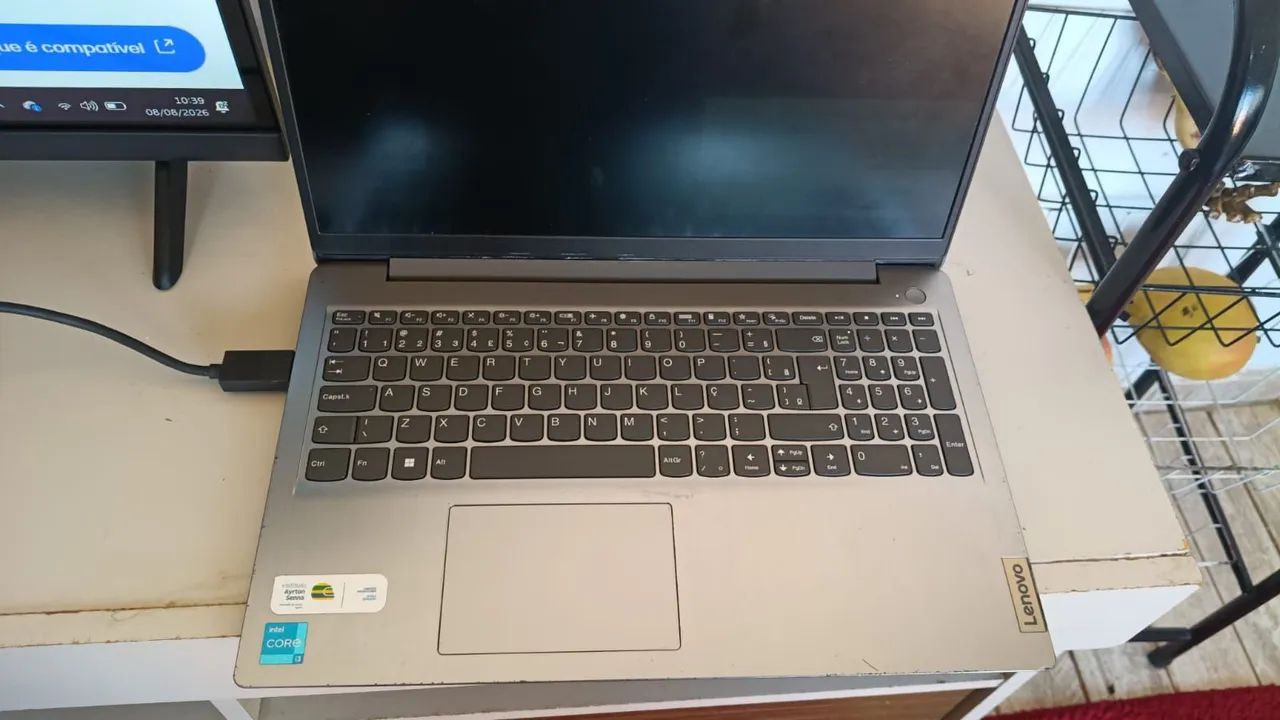 Notebook Lenovo com defeito, ler descrição 