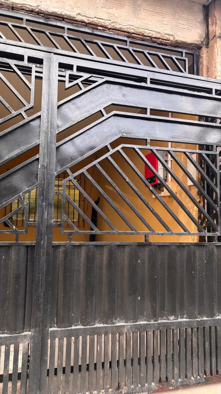 Portão de Metalon