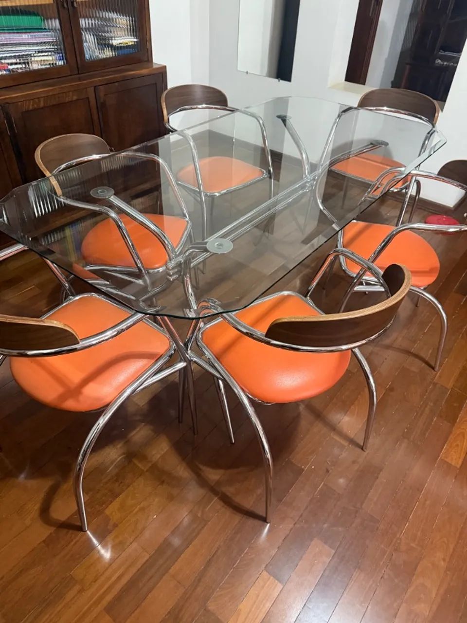 Mesa de jantar, 6 cadeiras, tampo de vidro - Foto 2