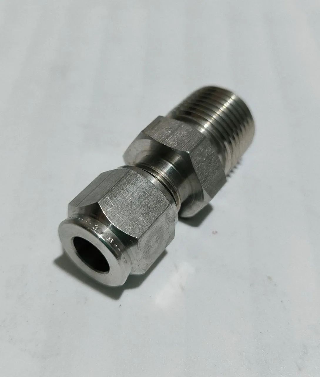 Conexão compressão inox 316 3/8" x 1/4" DETROIT PPP padrão industrial 