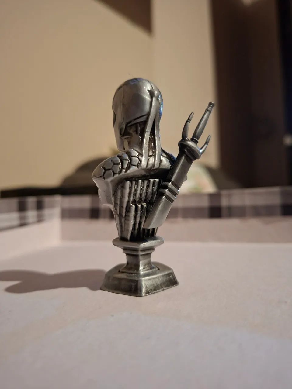 Busto Deathstroke Exterminador 022 Omelete Box DC - Foto 2