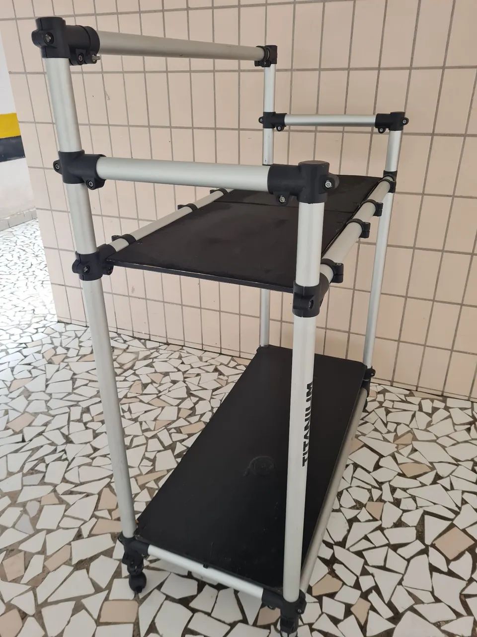 Mesa DJ  - Foto 2