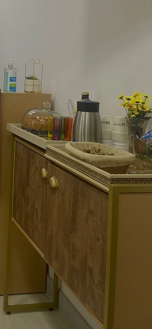Mesa cantinho de café 