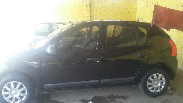 Renault SANDERO Expression Hi-Flex 1.6 8V 5p - Foto 2