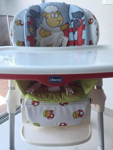 2 Cadeiras Chicco de Alimentação para bebê