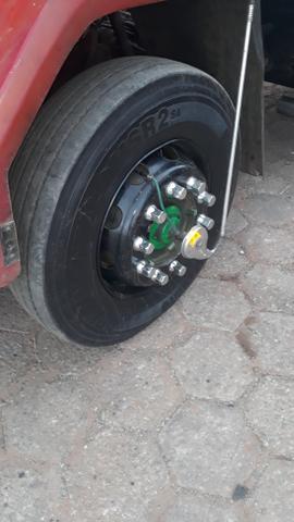 Ford cargo 88 mwm caixa de 7 turbina grande e reduzido baú 11 mts - Foto 5