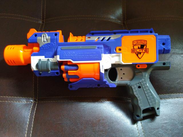Nerf Elite Stockade