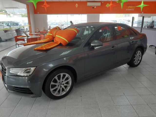AUDI A4 2018/2018 2.0 TFSI ATTRACTION GASOLINA 4P S TRONIC - Foto 5