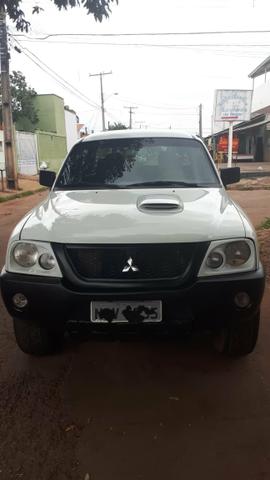 Vende se l200 pega outro carro menor valor - Foto 5