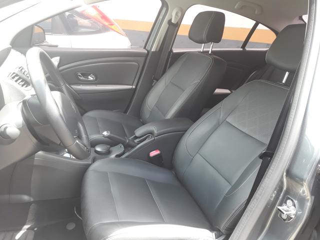 Fluence Dinamique Plus 2015 - Foto 5